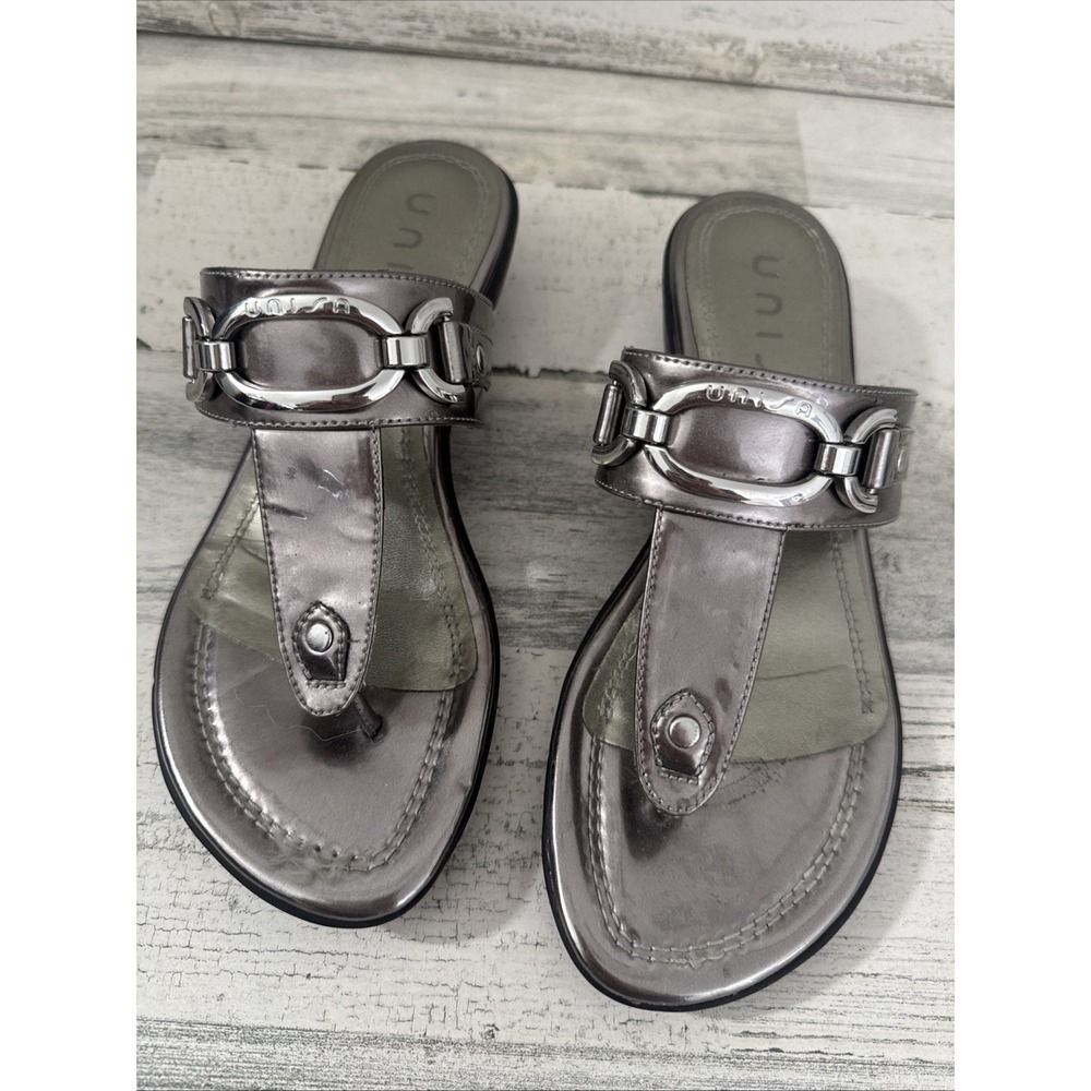 Unisa Metallic Silver Thong Sandals with Chain Accent